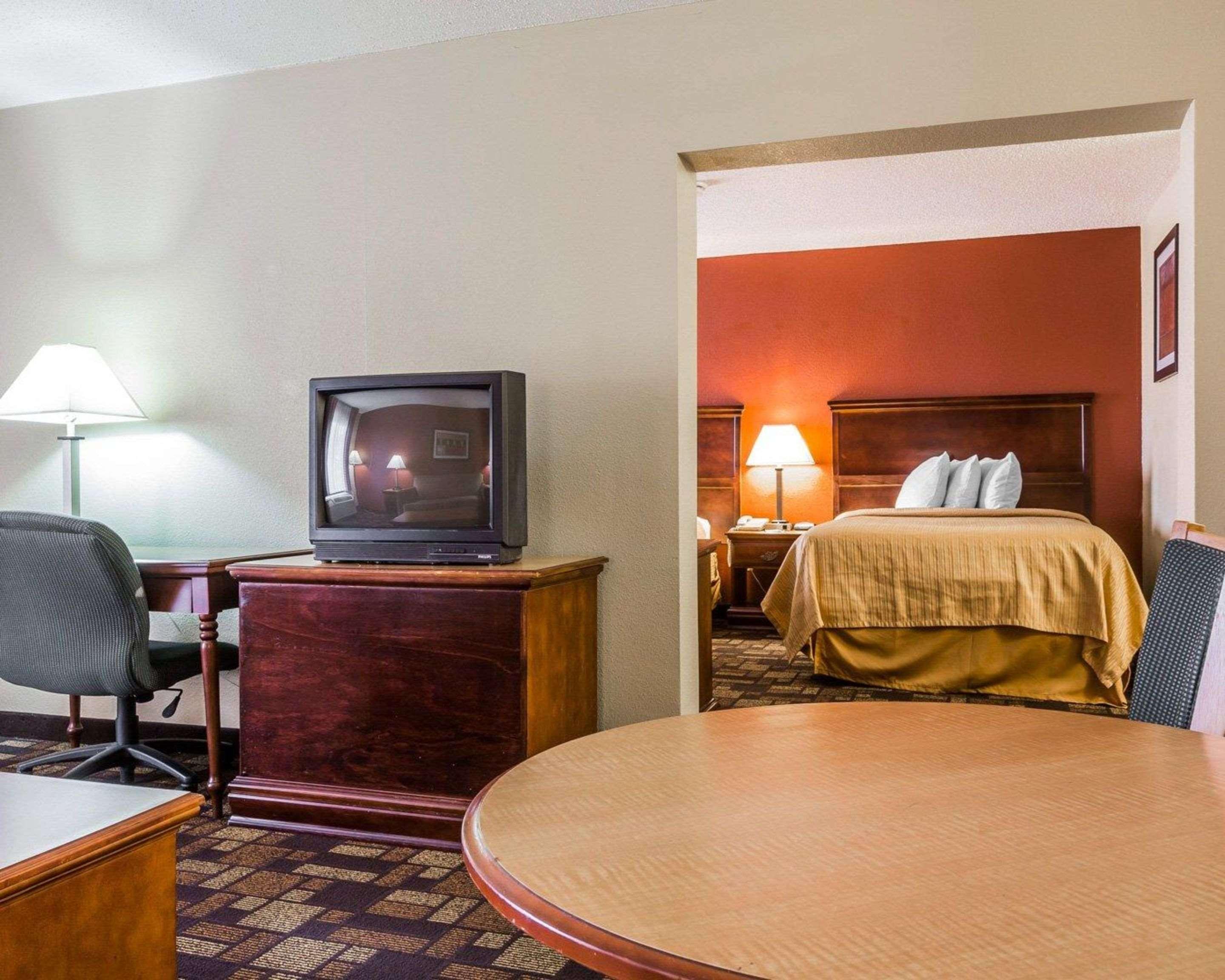 Hotel 6 Montgomery, Al - Eastern Blvd.